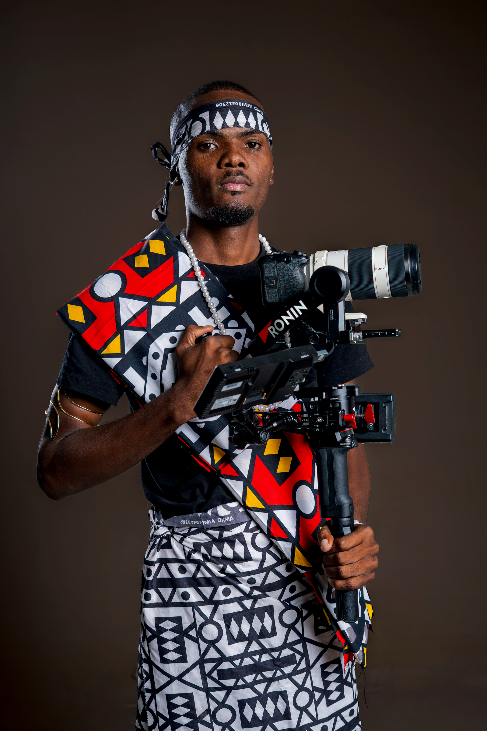 Artista numa produção audiovisual da Mulemba Film